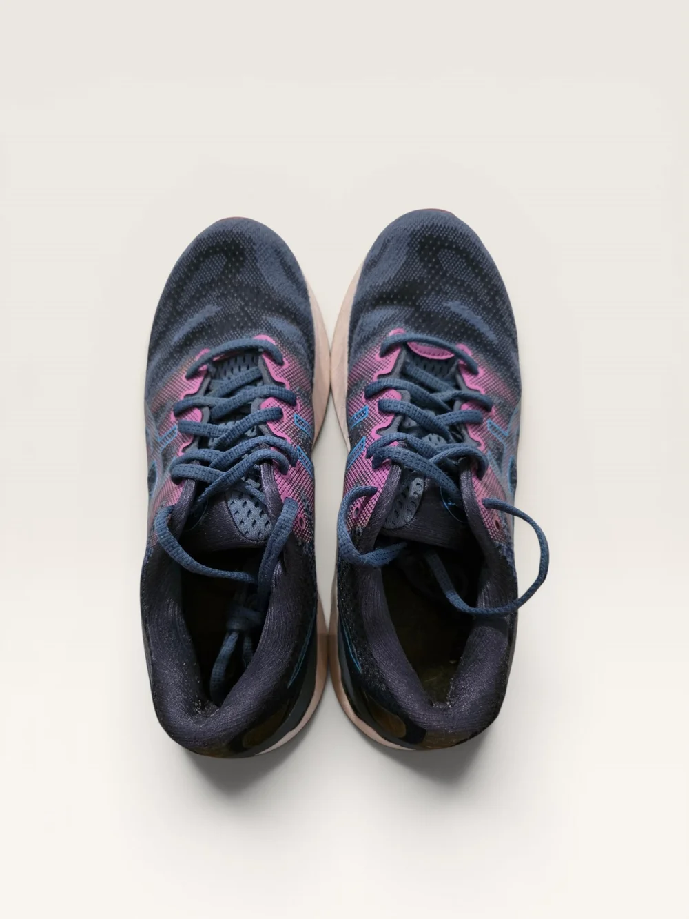 ASICS GEL-Nimbus 23 Women’s Size 7 Running Shoes – Digital Aqua/Plum – Max...